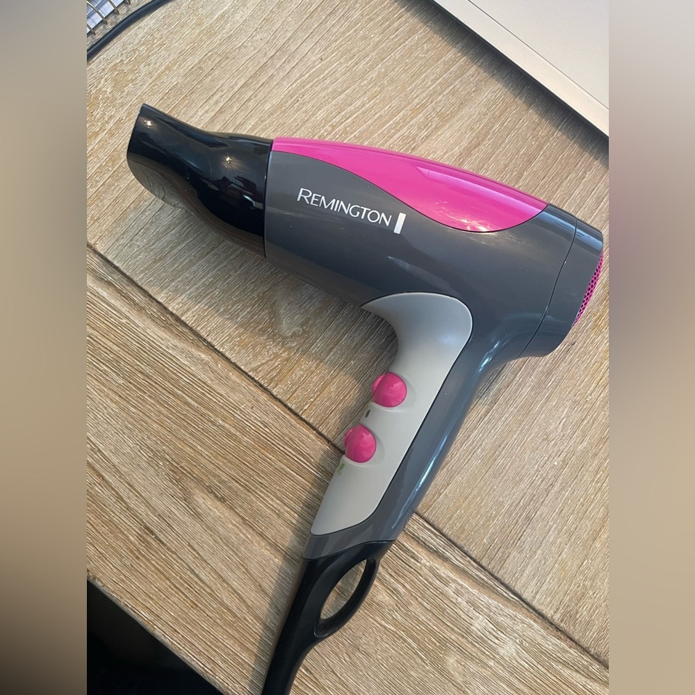 Mini blow dryer Revlon